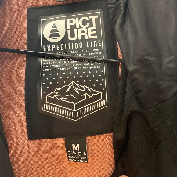 Ski jacket in medium - Picture 3 of 10